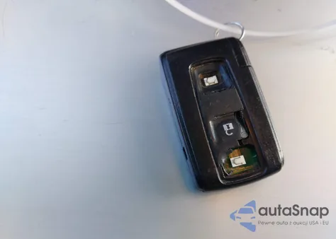 2006 Toyota Prius z USA, uszkodzony, nr VIN JTDKB20U863143464